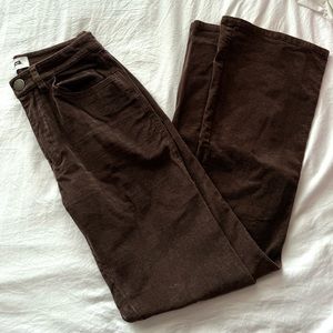 Brown corduroy pants. Size 26!